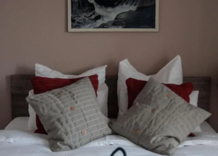 Deluxe Two-Bedroom Apartment